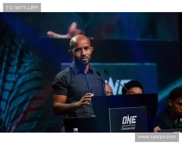 聚焦全国体育动态发展趋势与赛事创新全面观察及群众体育融合新格局探索 - 副本 - 副本 - 副本 (3)